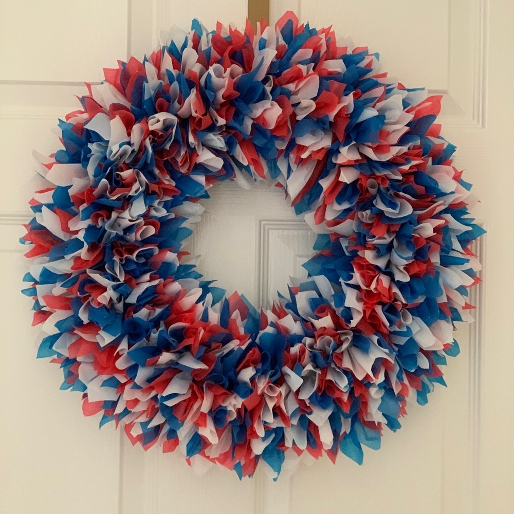 New handmade patriotic wreath